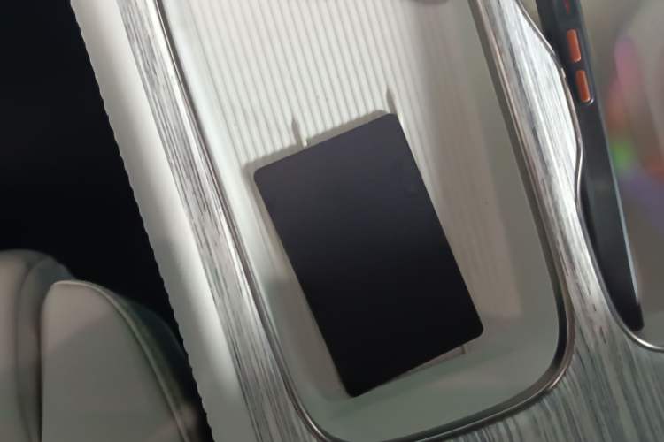 Used Nio ES7 2022 75 kWh Interior 1