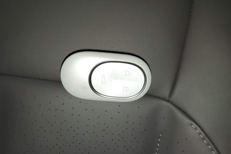 Used Nio ES7 2022 75 kWh Interior 1