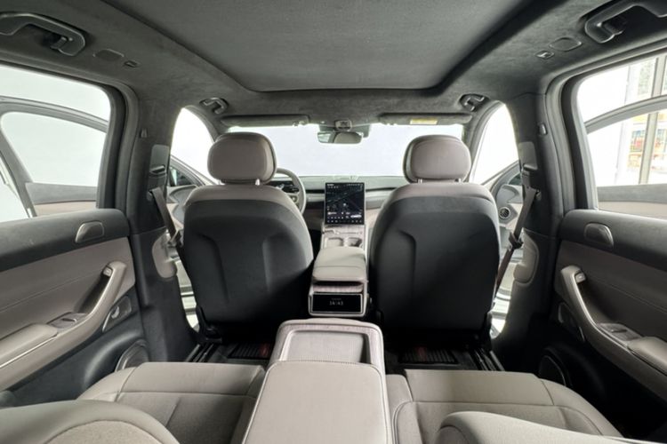 Used Nio ES7 2022 75 kWh Interior 1