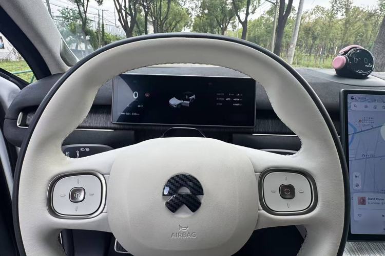 Used Nio ES7 2022 100 kWh Interior 11