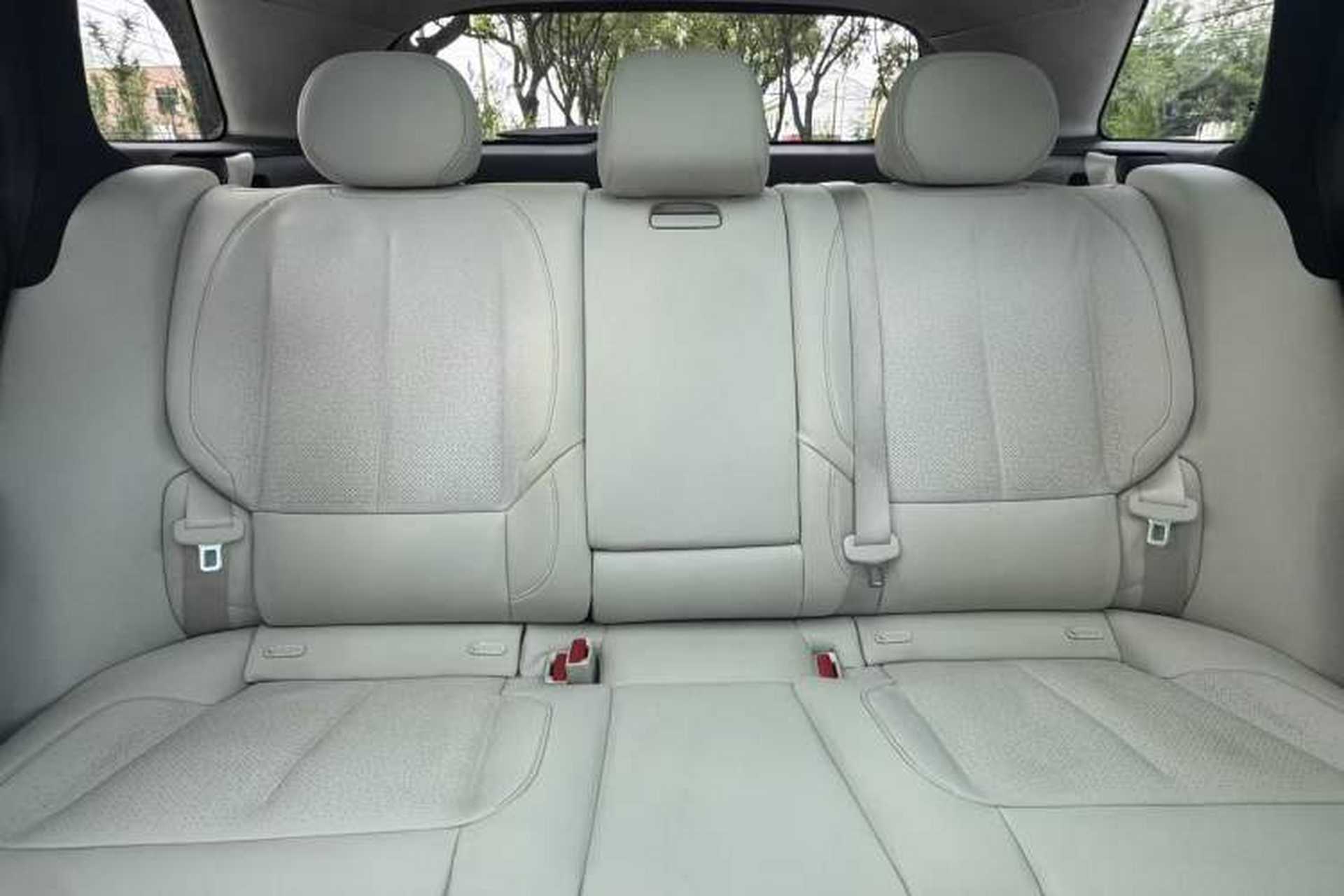 Used Nio ES7 2022 100 kWh Interior 2