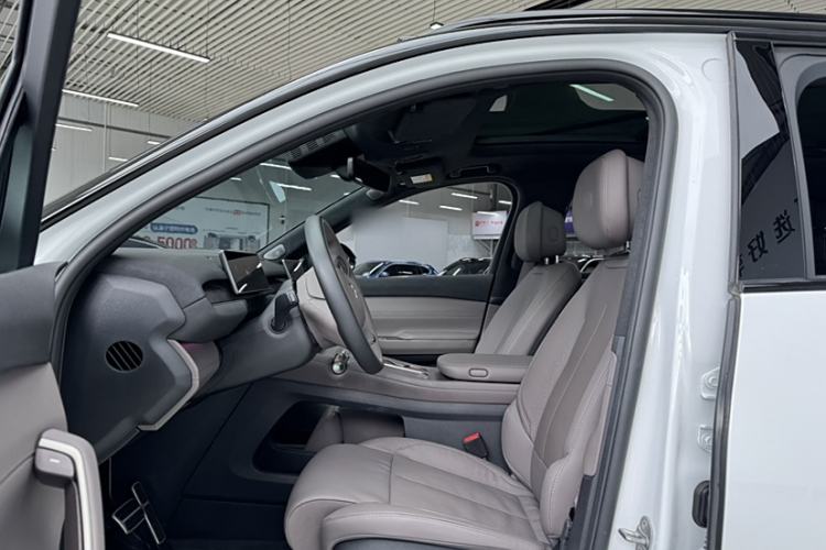 Used Nio ES7 2022 75 kWh Interior 2