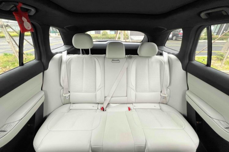 Used Nio ES7 2022 75 kWh Interior 3