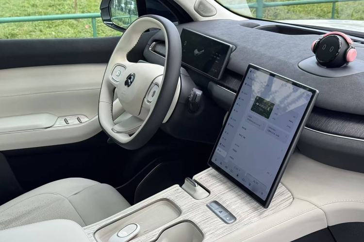 Used Nio ES7 2022 100 kWh Interior 3