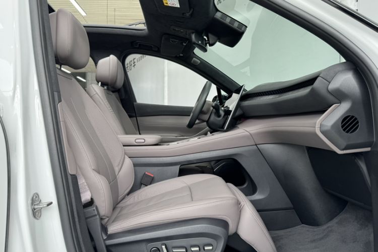 Used Nio ES7 2022 75 kWh Interior 3