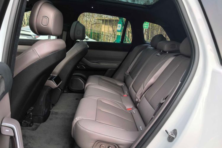 Used Nio ES7 2022 75 kWh Interior 5