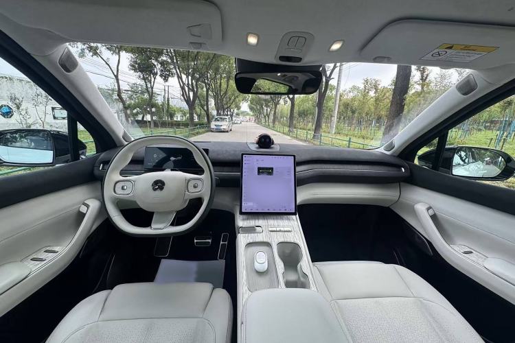 Used Nio ES7 2022 100 kWh Interior 5