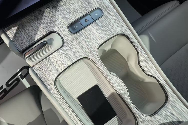 Used Nio ES7 2022 100 kWh Interior 5