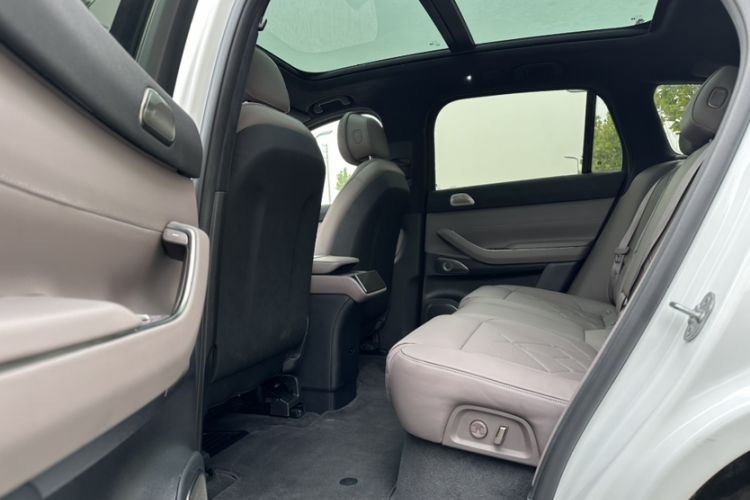 Used Nio ES7 2022 100kWh First Edition Interior 6
