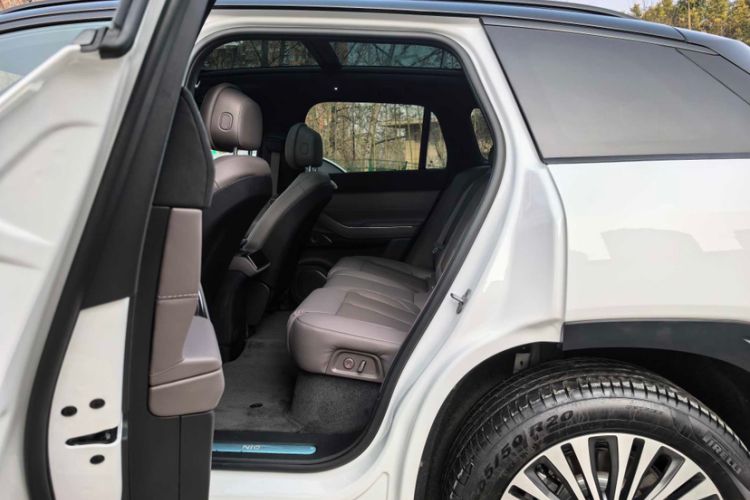 Used Nio ES7 2022 75 kWh Interior 8