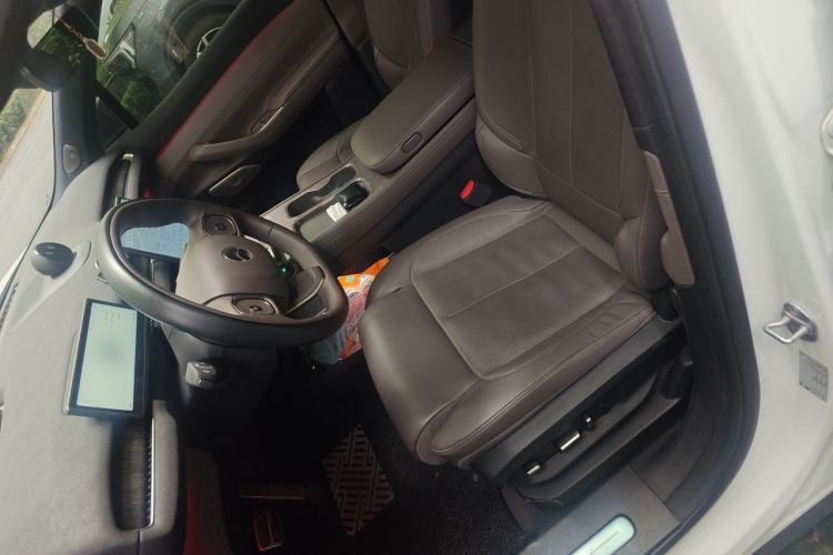 Used Nio ES7 2022 75 kWh Left Front Seat