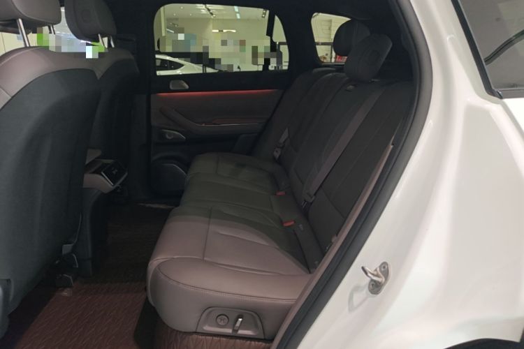 Used Nio ES7 2022 100 kWh Left Rear Seat