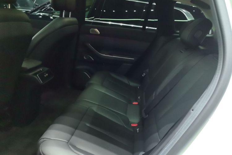 Used Nio ES7 2022 75 kWh Left Rear Seat