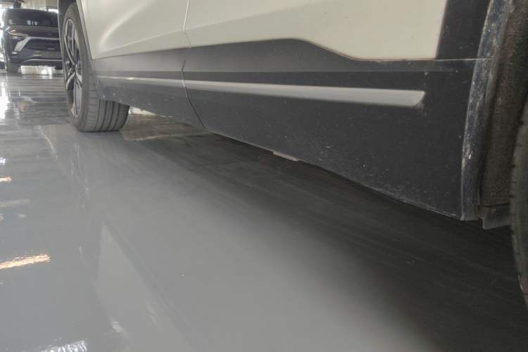 Used Nio ES7 2022 100kWh First Edition Left Side Sill
