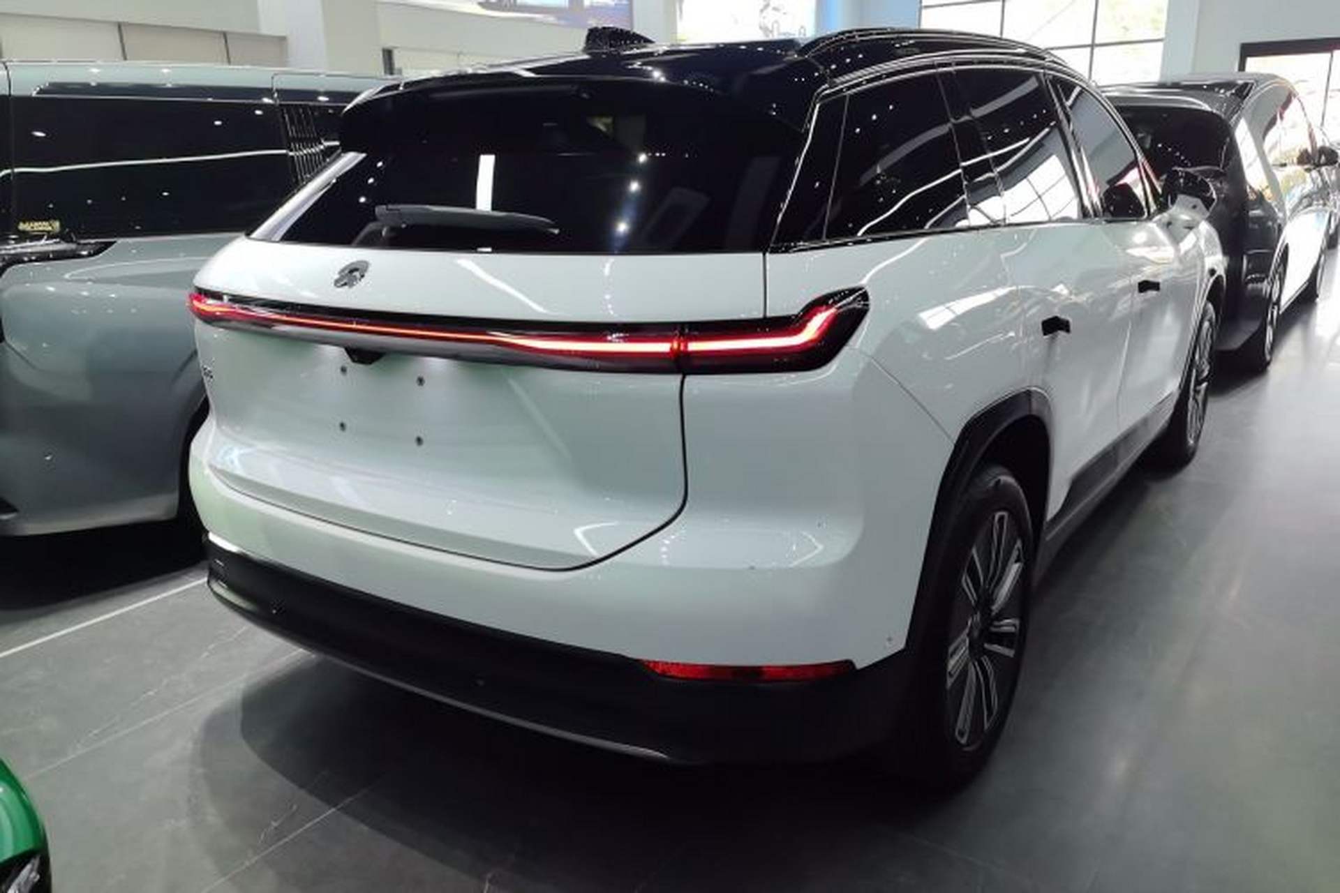 Used Nio ES7 2022 75 kWh Rear Right 45 Deg