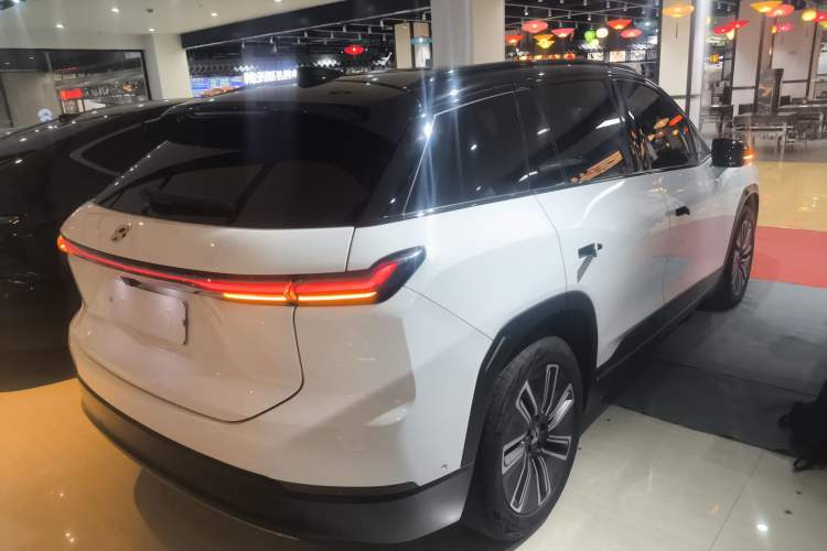 Used Nio ES7 2022 75 kWh Rear Right 45 Deg