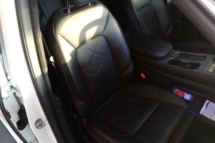 Used Nio ES7 2022 100kWh First Edition Right Front Seat