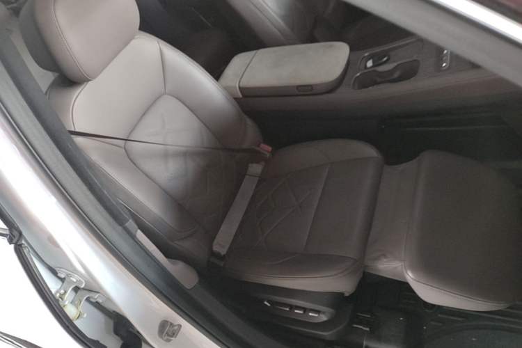 Used Nio ES7 2022 100kWh First Edition Right Front Seat