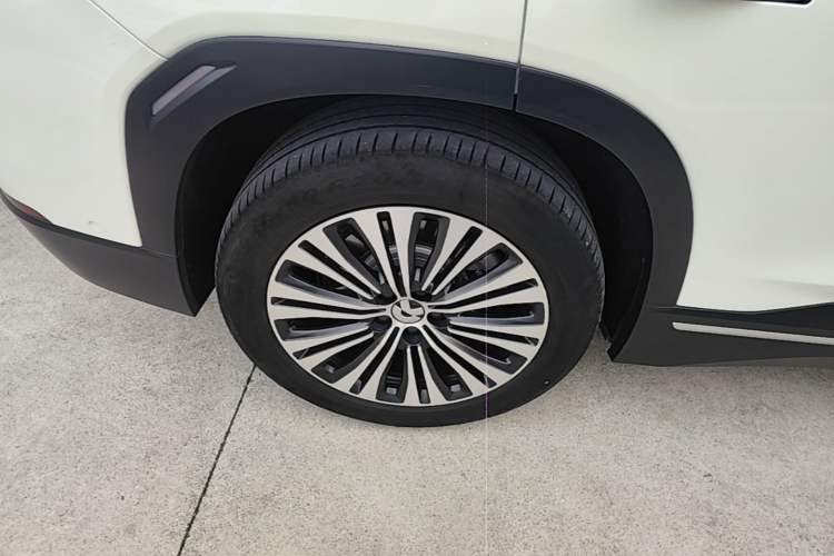 Used Nio ES7 2022 75 kWh Right Rear Wheel Hub