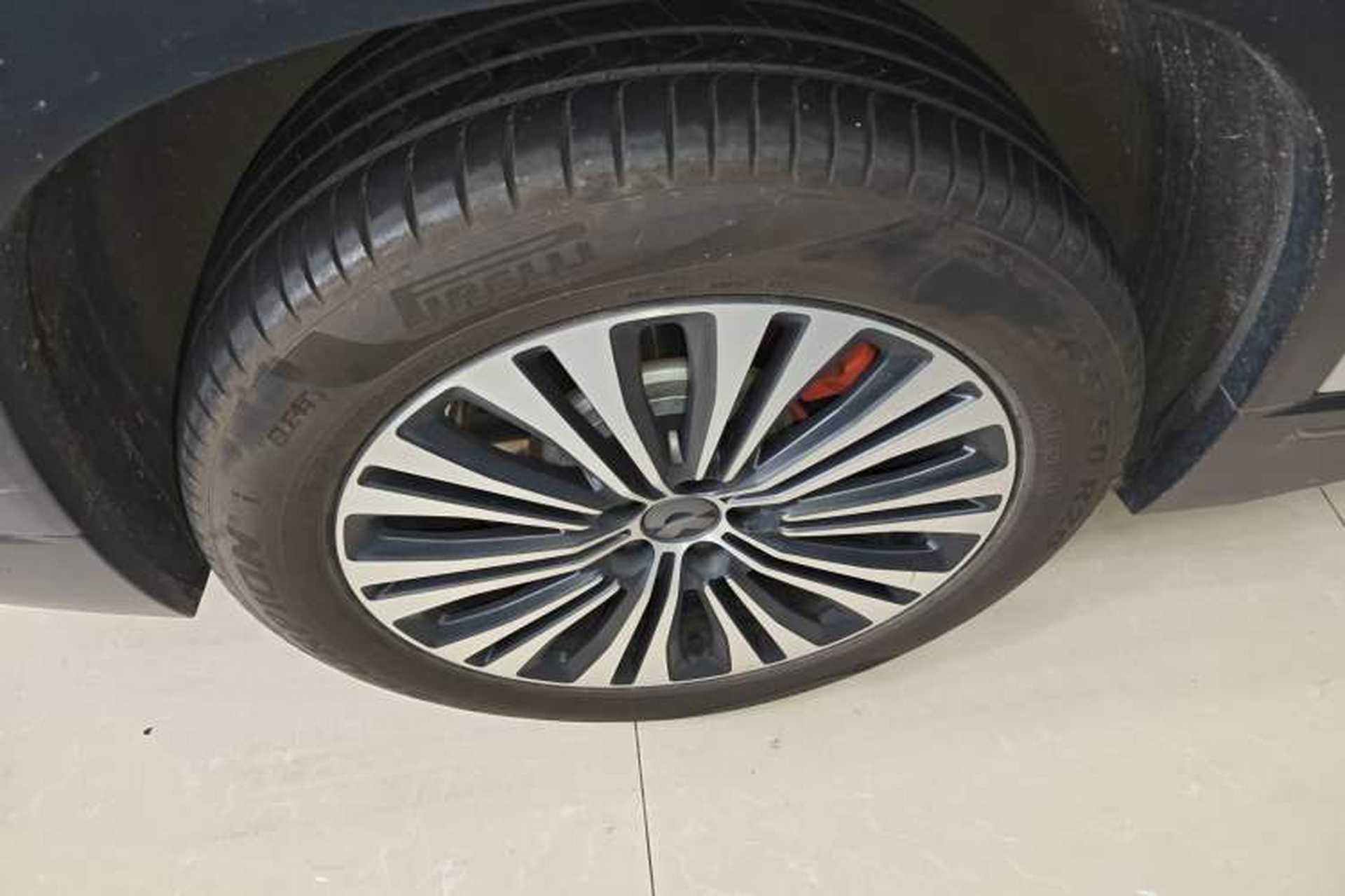 Used Nio ES7 2022 75 kWh Right Rear Wheel Hub