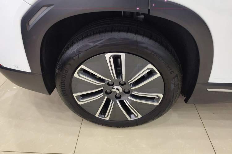 Used Nio ES7 2022 75 kWh Right Rear Wheel Hub