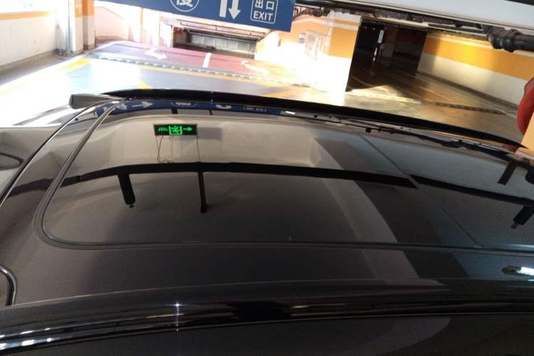 Used Nio ES7 2022 100kWh First Edition Roof