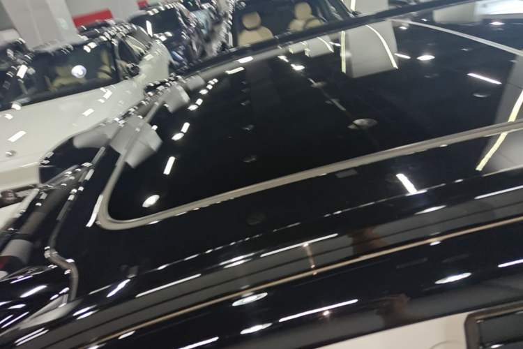 Used Nio ES7 2022 75 kWh Roof
