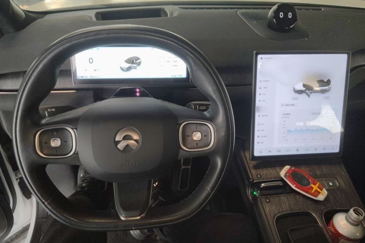 Used Nio ES7 2022 100kWh First Edition Steering Wheel