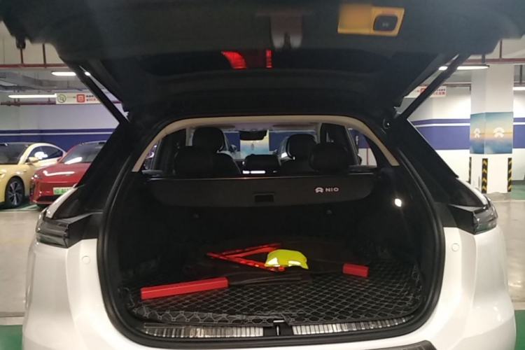 Used Nio ES7 2022 75 kWh Trunk