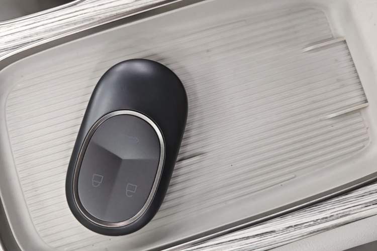 Used Nio ES7 2022 75 kWh Vehicle Key