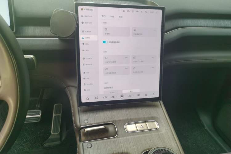 Used Nio ES7 2024 100kWh Signature Edition Audio And AC Panel