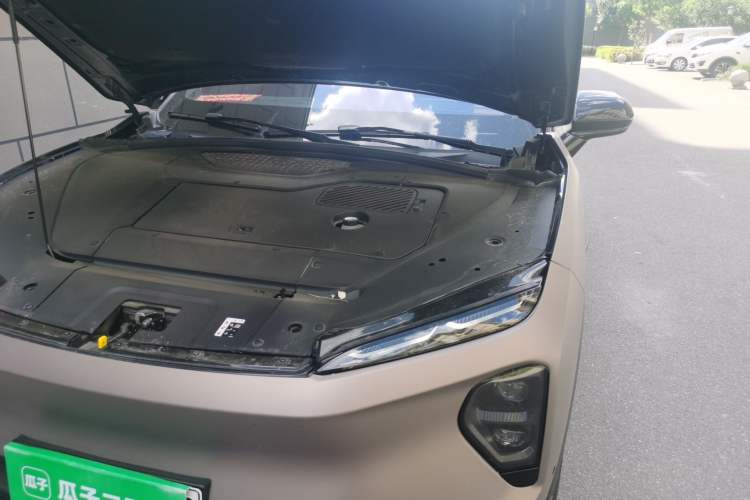 Used Nio ES7 2024 100kWh Signature Edition Engine Bay Left
