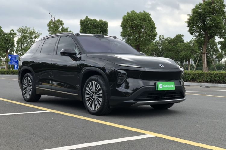 Used Nio ES7 2024 75 kWh Exterior 1