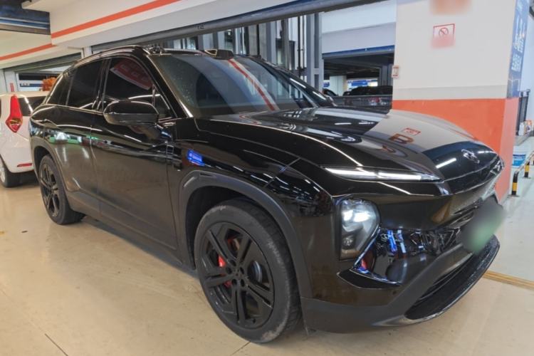 Used Nio ES7 2024 75 kWh Front Right 45 Deg