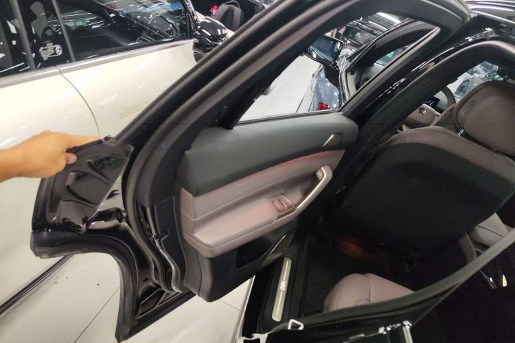 Used Nio ES7 2024 100kWh Signature Edition Interior 8