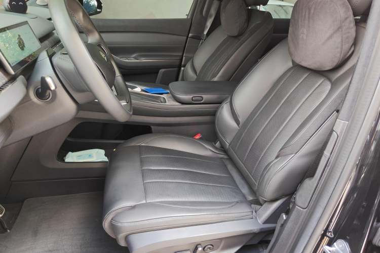 Used Nio ES7 2024 100kWh Signature Edition Left Front Seat