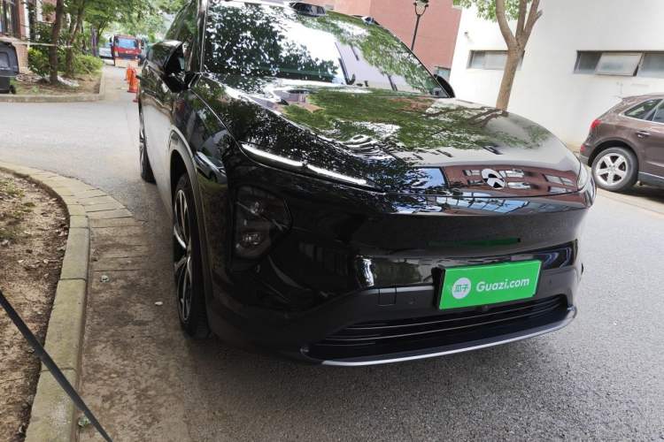 Used Nio ES7 2024 100kWh Signature Edition Right Front Headlight