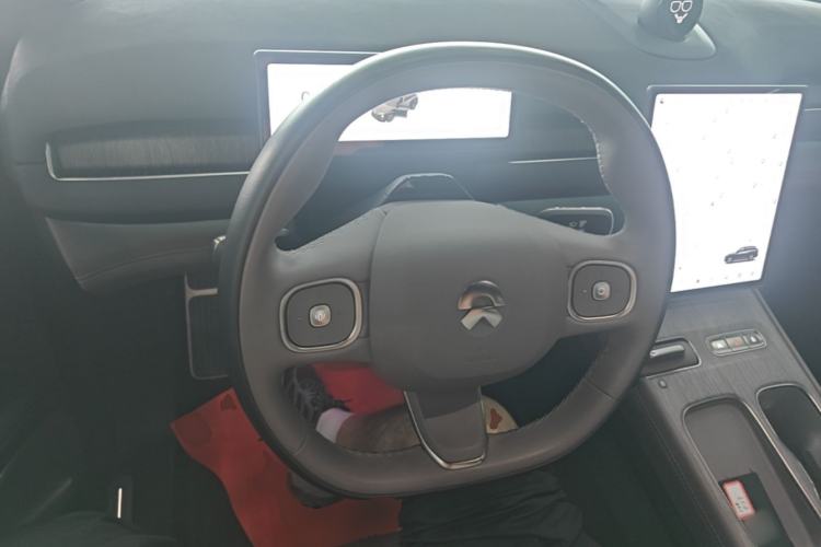 Used Nio ES7 2024 100kWh Steering Wheel