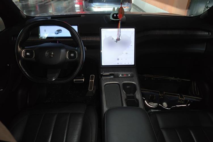 Used Nio ES7 2024 100kWh Signature Edition Center Console