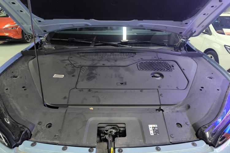 Used Nio ES7 2024 75 kWh Engine Bay