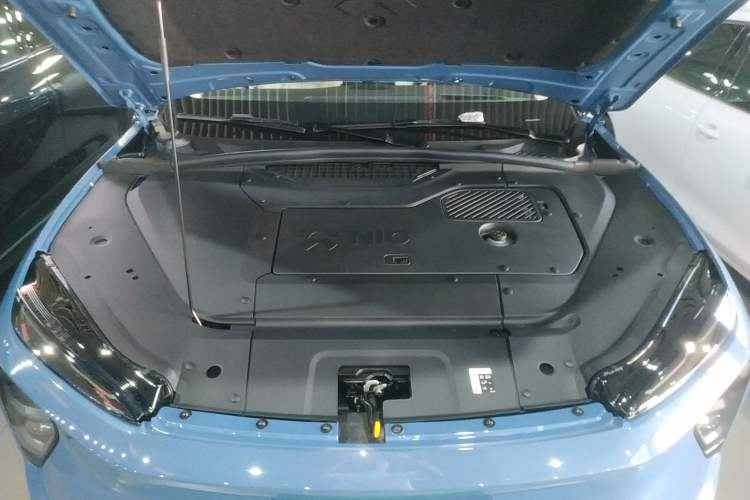 Used Nio ES7 2024 75 kWh Engine Bay