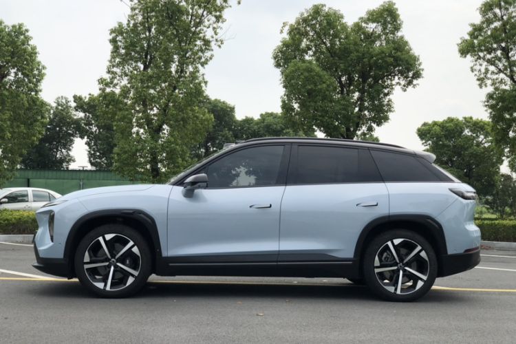 Used Nio ES7 2024 75 kWh Exterior 3