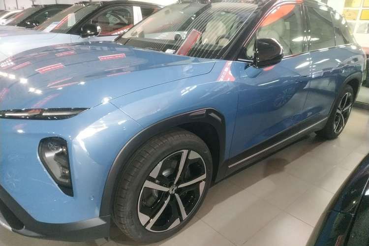 Used Nio ES7 2024 75 kWh Exterior 3