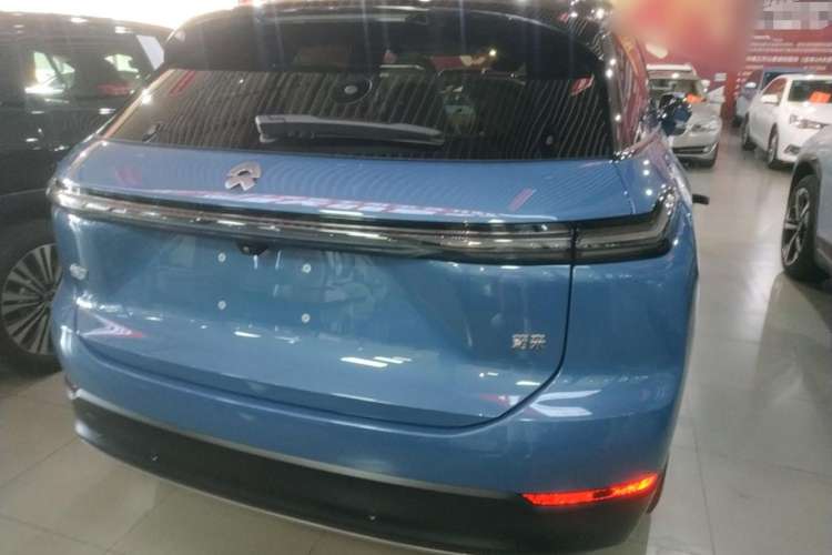 Used Nio ES7 2024 75 kWh Exterior 4