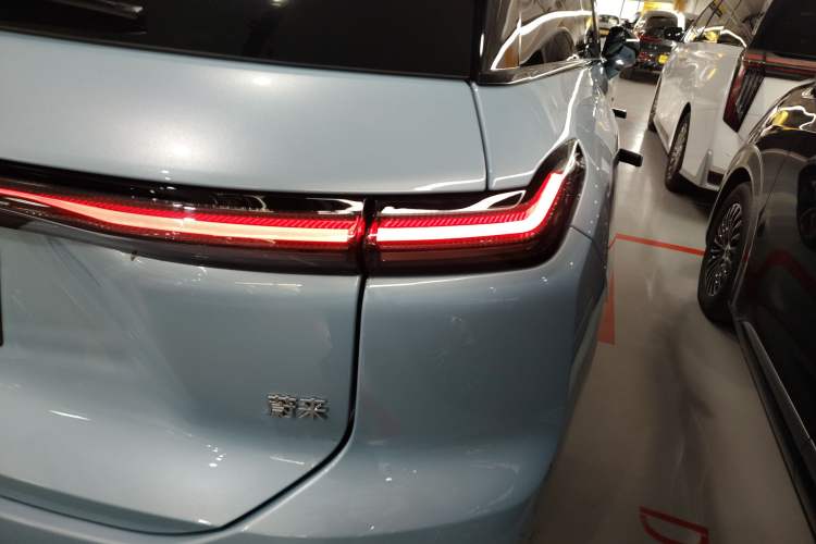 Used Nio ES7 2024 100kWh Exterior 6