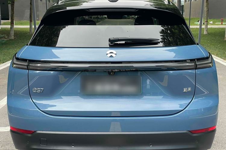 Used Nio ES7 2024 75 kWh Exterior 6