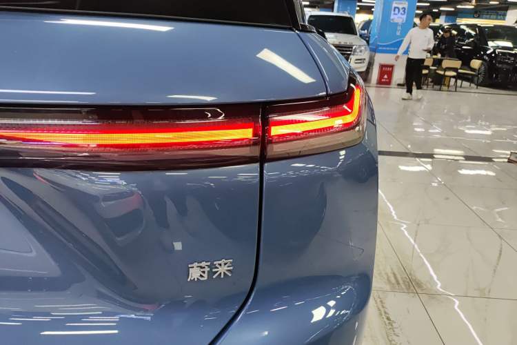 Used Nio ES7 2024 75 kWh Exterior 6