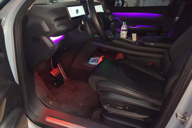 Used Nio ES7 2024 100kWh Signature Edition Interior 3