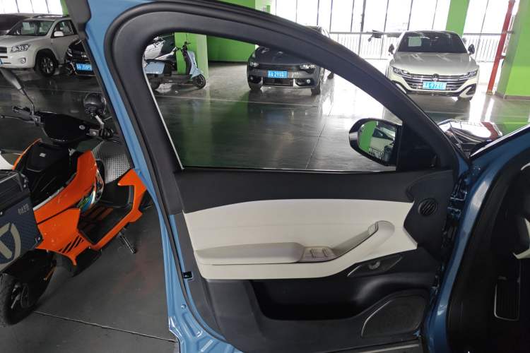 Used Nio ES7 2024 75 kWh Interior 7