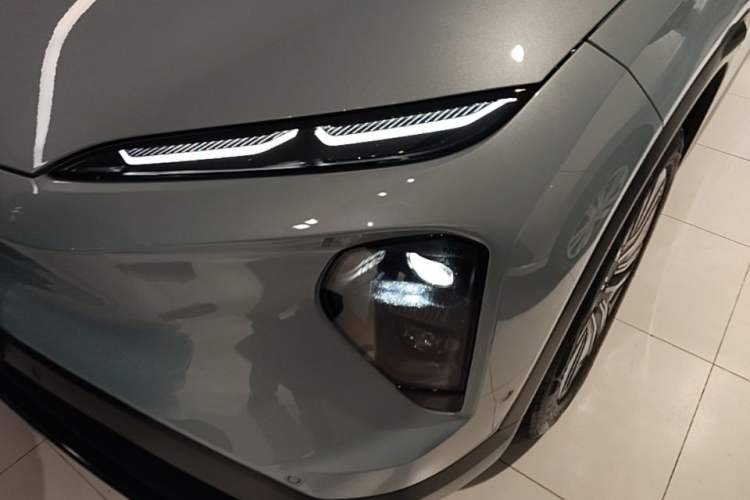Used Nio ES7 2024 100kWh Left Front Headlight